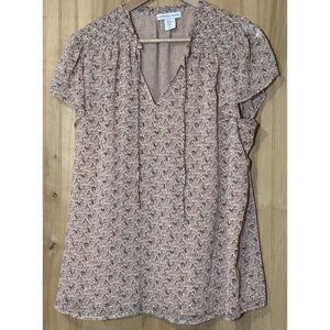 Cupcakes and Cashmere Womens Size XL Floral V-Neck Metallic Threads